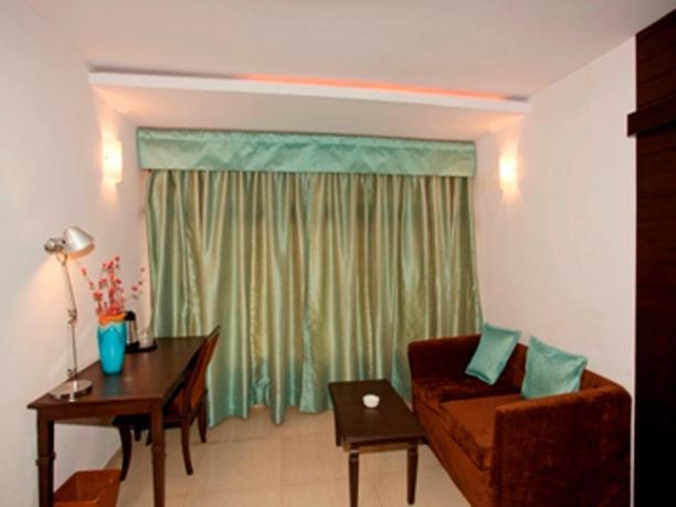 Hotel Saiprakash Hyderabad Room photo